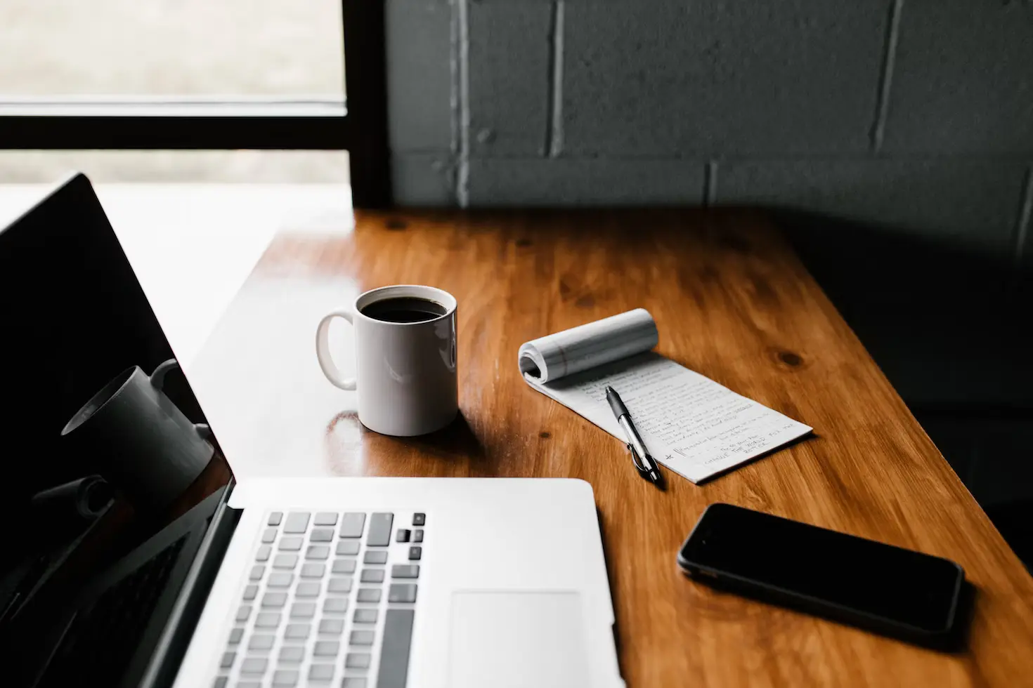 Main Advantages and Drawbacks of Quick Loans
